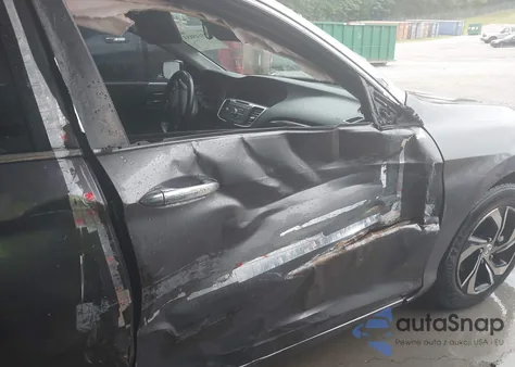 2016 Honda Accord Lx z USA, uszkodzony, nr VIN 1HGCR2F38GA155630